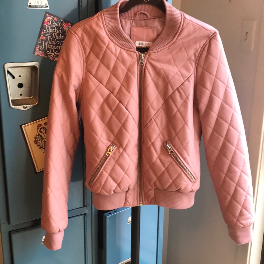 Matte Pink Jacket 🍀 - Picture 1 of 7